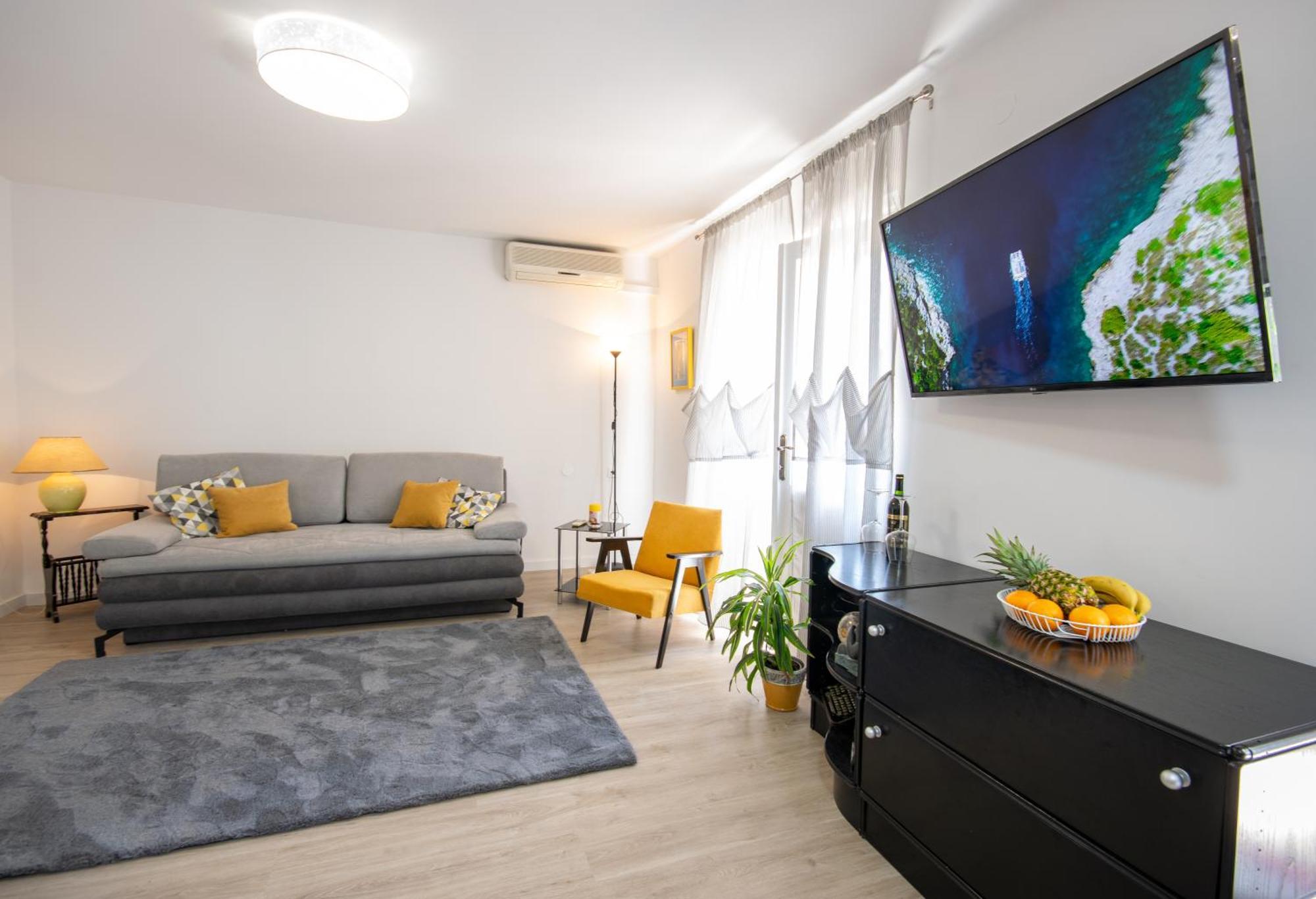 Apartments Filipeti Макарска Экстерьер фото